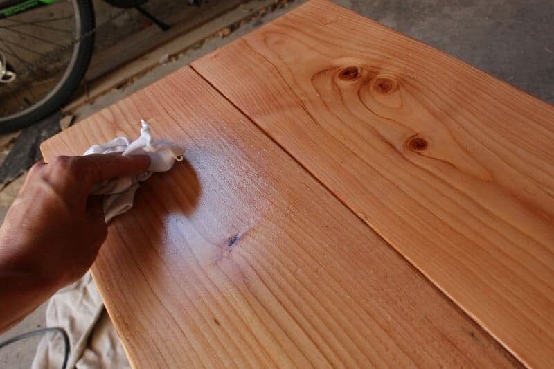 the-basics-of-applying-wood-stain