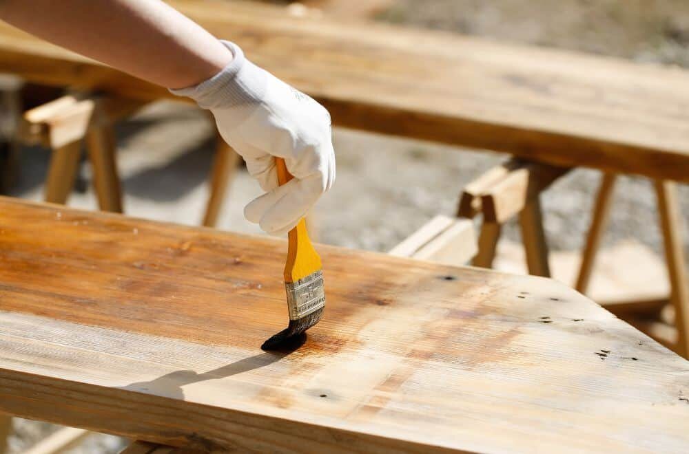 Types of Polyurethane for Wood Waterproofing