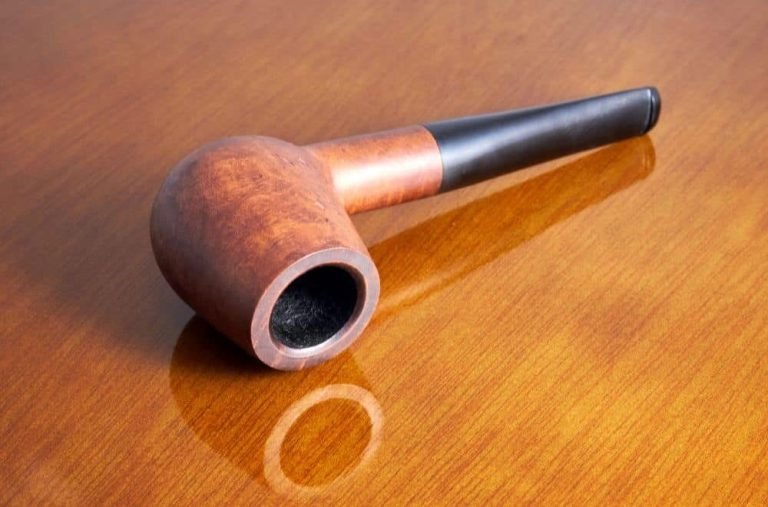 What are the Best Types of Wood for Smoking Pipes? A Friendly Guide