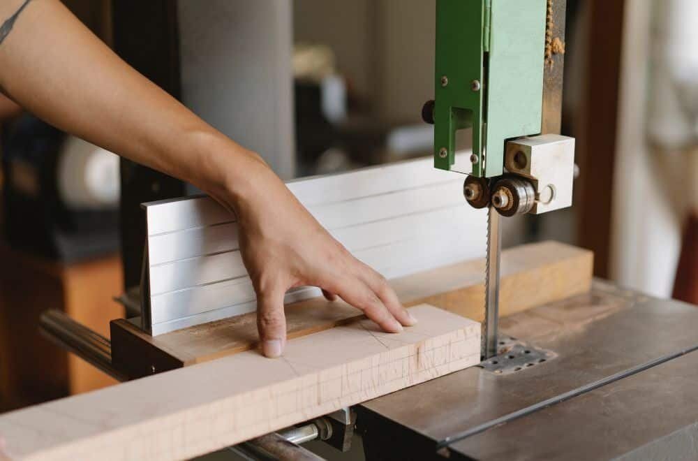 Understanding Home Depot's Lumber Cutting Service